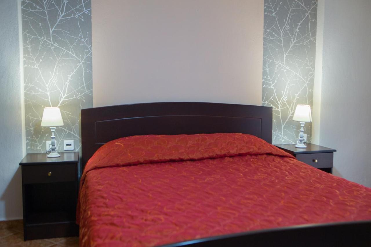Ydraktis Aparthotel Órma Exteriör bild